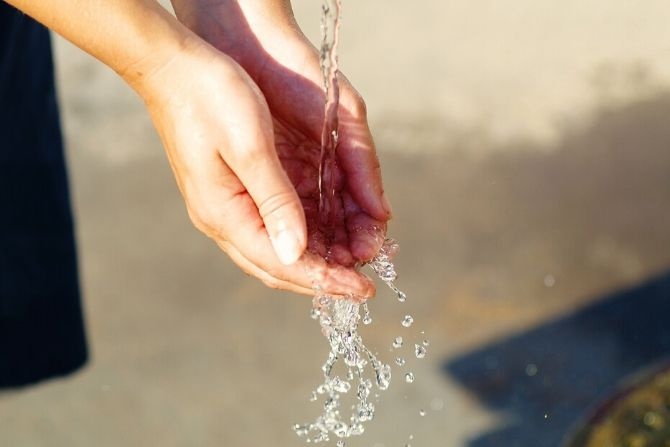 Woda – ile naprawdę jej marnujemy?