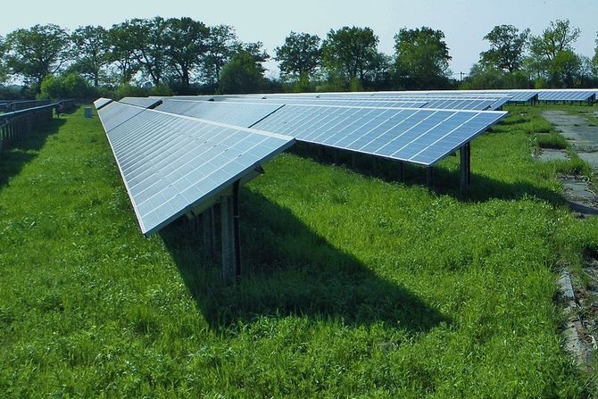 Oczyszczalnia ścieków z własną elektrownią słoneczną