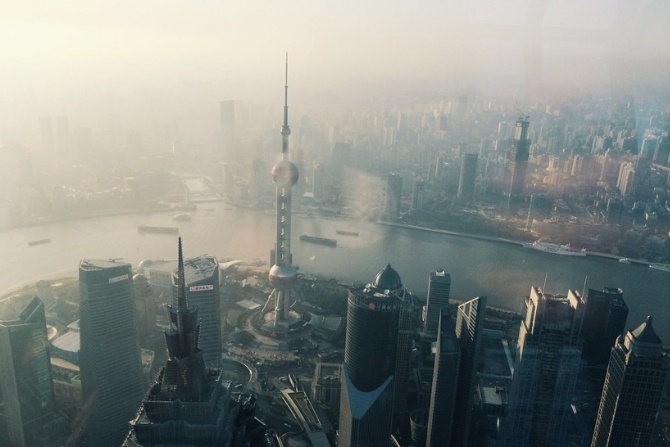 Pompy ciepła pomagają czyścić niebo w Pekinie