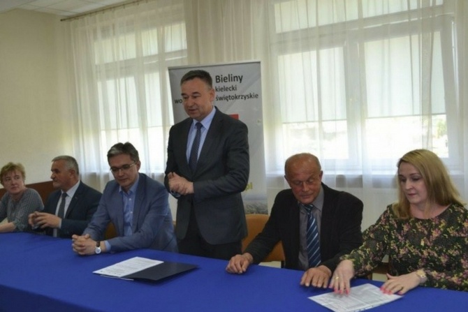 Gminy Nowa Słupia, Górno i Bieliny zbudują kanalizację