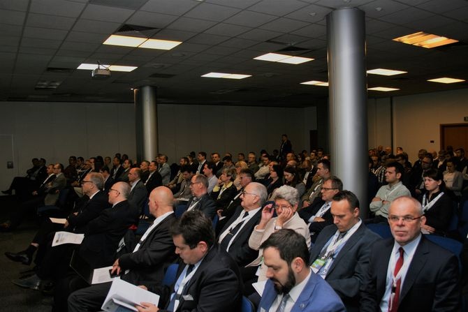 Pompy ciepła i smart grid – system ciepłowniczy przyszłości