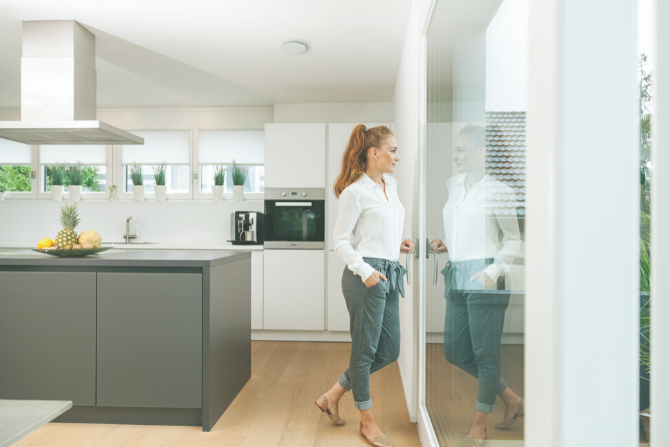 Nowy anemostat wywiewny Zehnder ComfoValve Luna E