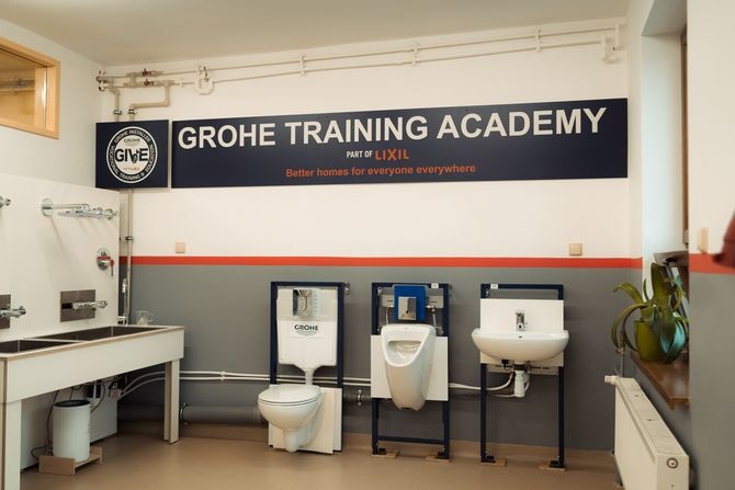 GROHE dociera do nowych placówek z programem edukacyjnym dla przyszłych instalatorów