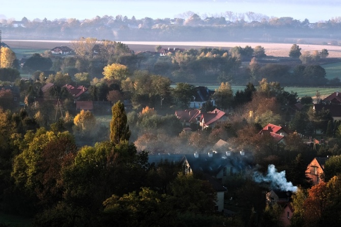 PAS - smog ciągle wygrywa z działaniami antysmogowymi