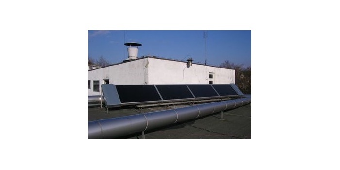 Wpływ klimatu polskiego na pracę i projektowanie słonecznego systemu klimatyzacyjnego SDEC