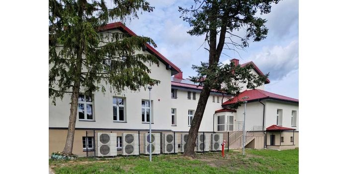 Instalacja kaskady pomp ciepła De Dietrich na przykładzie warmińsko-mazurskiej szkoły podstawowej