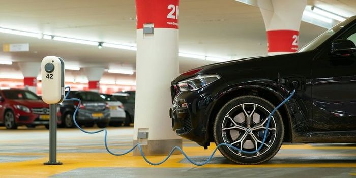 Ewolucja systemów energetycznych i zmiany w systemach bezpieczeństwa ppoż. budynków