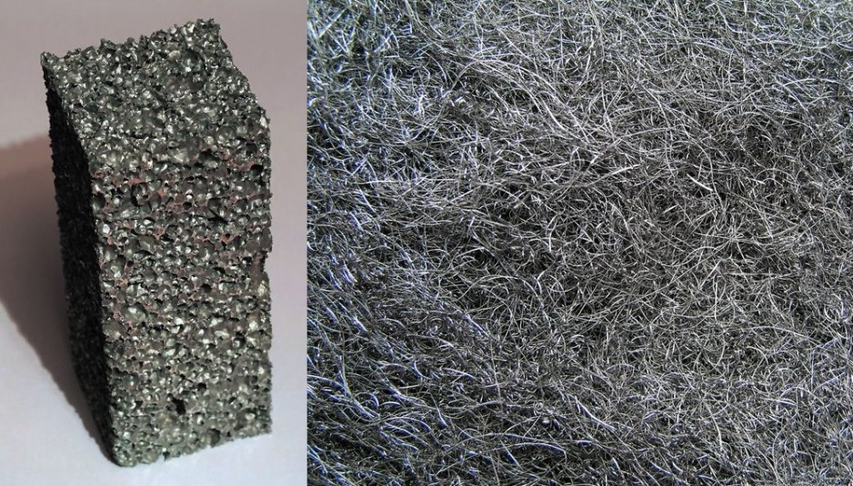 Rys. 2. Metalowe materiały porowate: a) spieniony metal, b) wełna metalowa