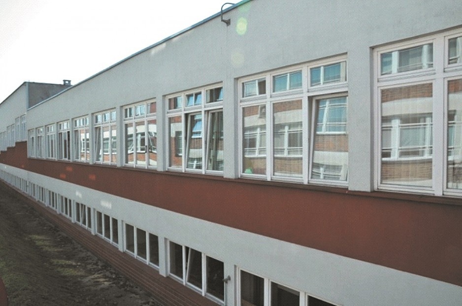 Fot. 2. Część B i B1 budynku WBiIŚ przed termomodernizacją