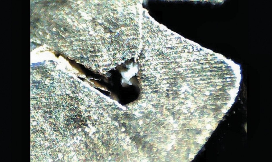 Obraz mikroskopowy gwintu - koniec