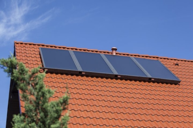 Wymiarowanie instalacji solarnych do przygotowania c.w.u.
Fot. HEWALEX