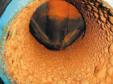Fot. 2. Korozja podpowłokowa