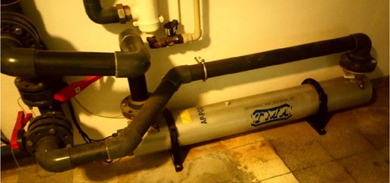 Fot. 9. Poziomy reaktor UV w instalacji wody basenowej