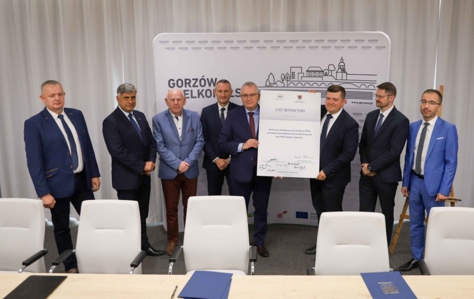 PGE Energia Ciepła oraz Miasto podjęli wsp&oacute;łpracę, kt&oacute;ra ma na celu budowę Instalacji Termicznego Przetwarzania z Odzyskiem Energii (ITPOE) w Gorzowie Wielkopolskim.
Fot. Jan Wojtanowski, um.gorzow.pl