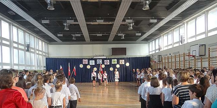 Szkolna sala sportowa w SP nr 314 im. Przyjaci&oacute;ł Ziemi w Warszawie.Fot. J. Sawicki