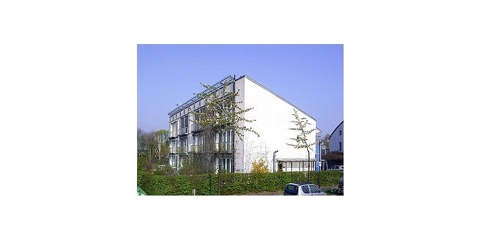 budynek pasywny w Darmstadt
http://pl.wikipedia.org/wiki/Dom_pasywny