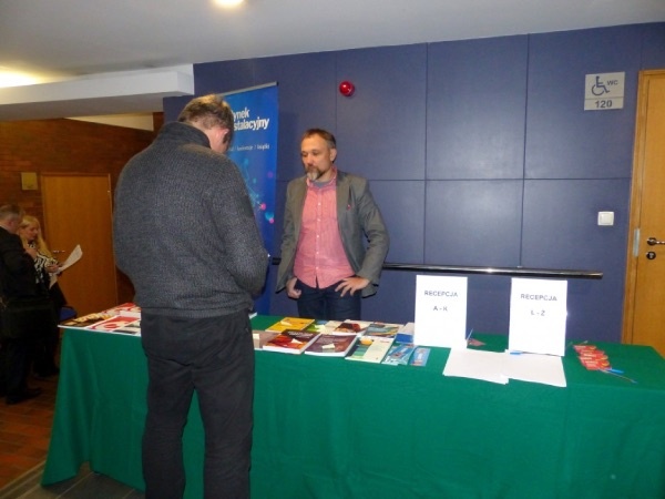 stoisko rynku instalacyjnego na konferencji
