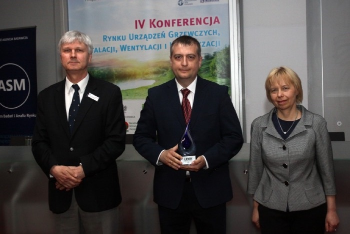 Nagrodę specjalną Lider Instalacji 2018 w imieniu prof. Anny Bogdan odebrał Wojciech Ratajczak