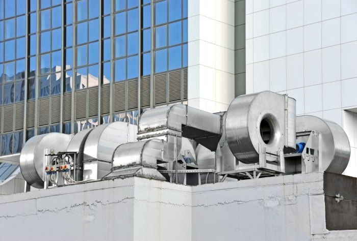 instalacje hvac na zewnątrz