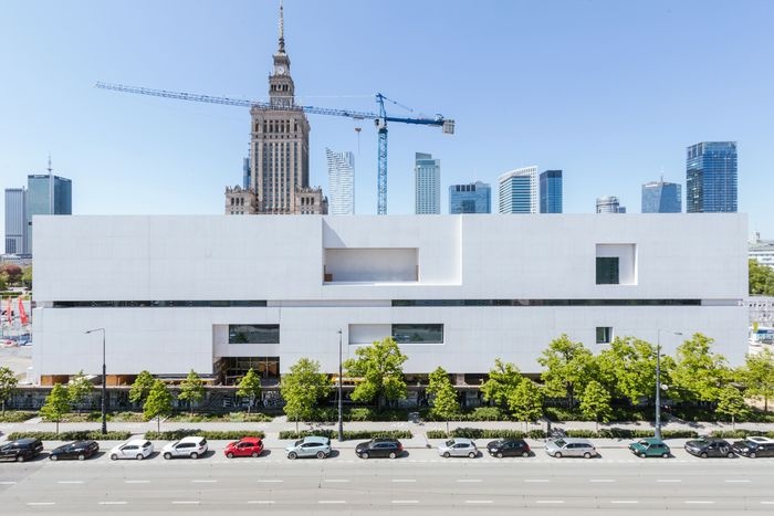 budynek muzeum sztuki wspolczesnej