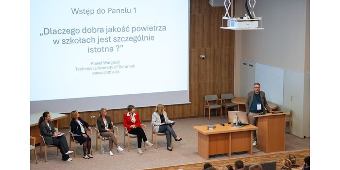 Forum dyskusyjne &bdquo;Czym oddychają nasze dzieci &ndash; jakość powietrza w plac&oacute;wkach edukacyjnych&rdquo;. Fot. Łukasz Jędrzejewski, Studencka Agencja Fotograficzna PL