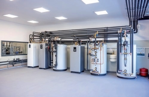 Nowoczesna pracownia w Branżowym Centrum Umiejętności w Miastku z instalacjami pomp ciepła 
