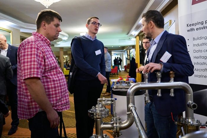 polig 25 wystawa networking