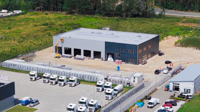 widok z góry na serwis samochodowy