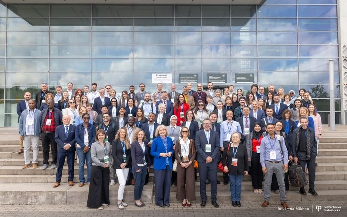 konferencja innobuild across fot iryna mikhno pb